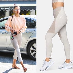 Outdoor Voices 2-Tone Leggings & Nude Sports Bra M